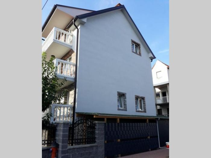 prodaja porodične kuće u zemun polju besplatni mali oglasi