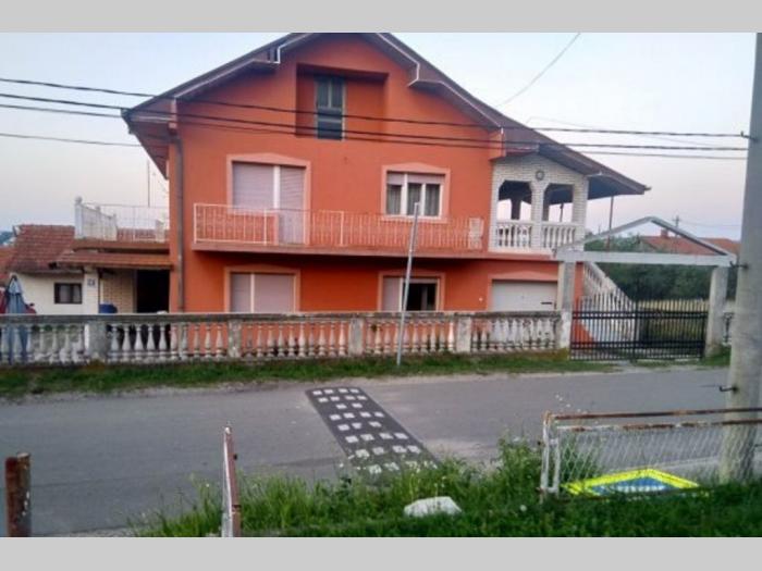 kuće u valandovskoj, lazarevac besplatni mali oglasi