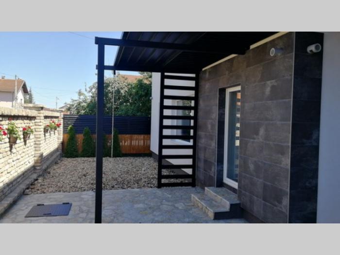 nova, lux moderna kuća 261 m2 letnjikovac 27 m2 garaža 56 m2, na placu 730 m2 besplatni mali oglasi