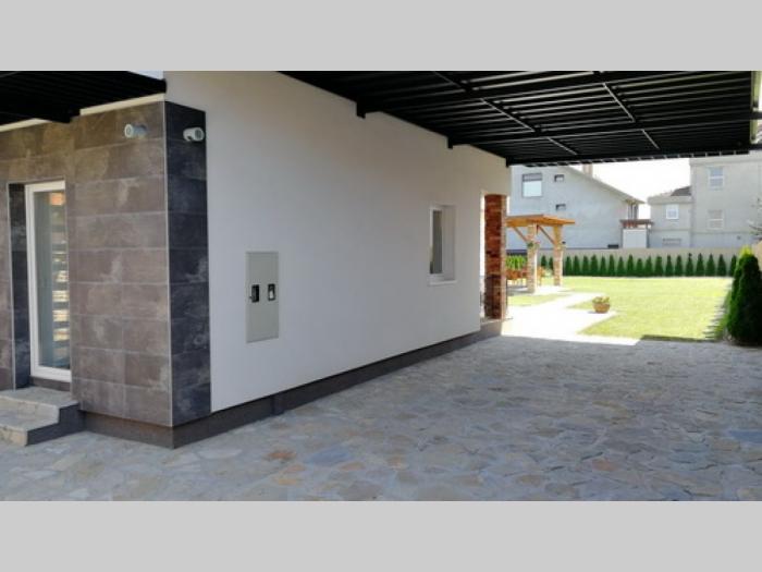 nova, lux moderna kuća 261 m2 letnjikovac 27 m2 garaža 56 m2, na placu 730 m2 besplatni mali oglasi