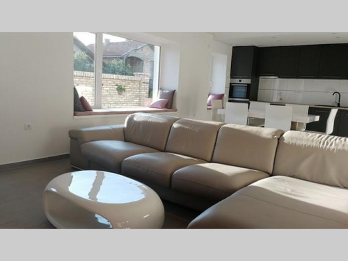 nova, lux moderna kuća 261 m2 letnjikovac 27 m2 garaža 56 m2, na placu 730 m2 besplatni mali oglasi