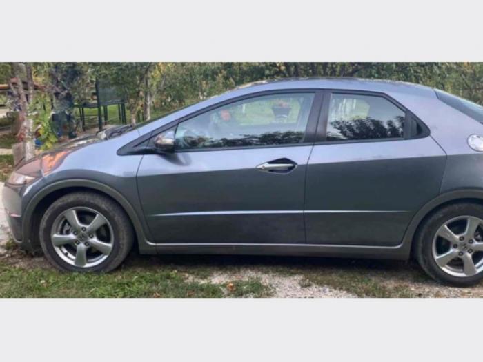 honda civic 1 4 sport besplatni mali oglasi