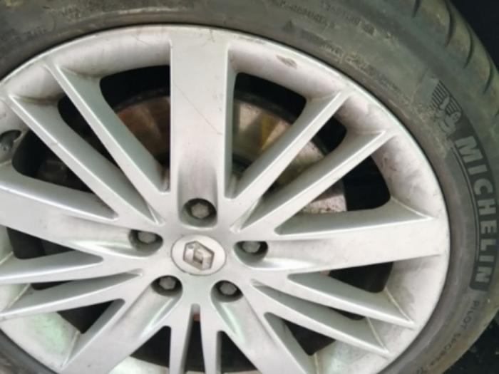 renault laguna 2 0 turbo besplatni mali oglasi