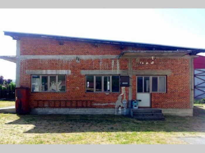 kuća gornji milanovac besplatni mali oglasi
