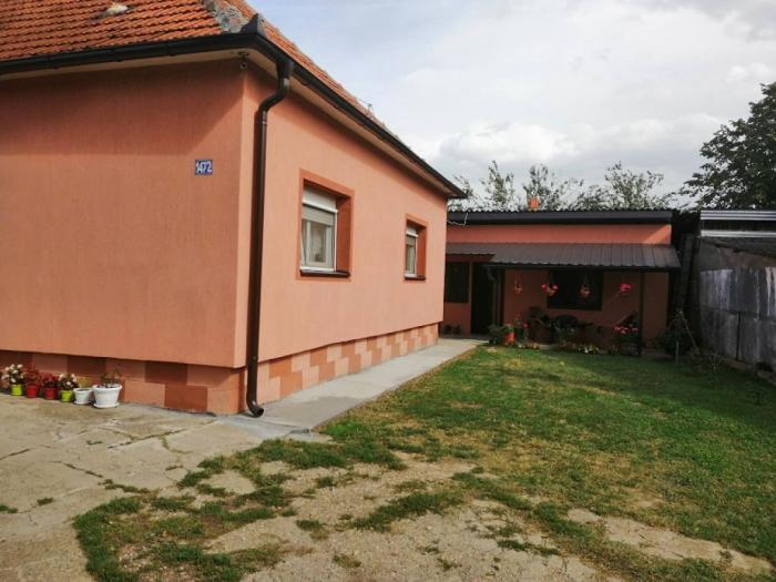 dve kuće u bariču, 100m2 i 40m2 besplatni mali oglasi