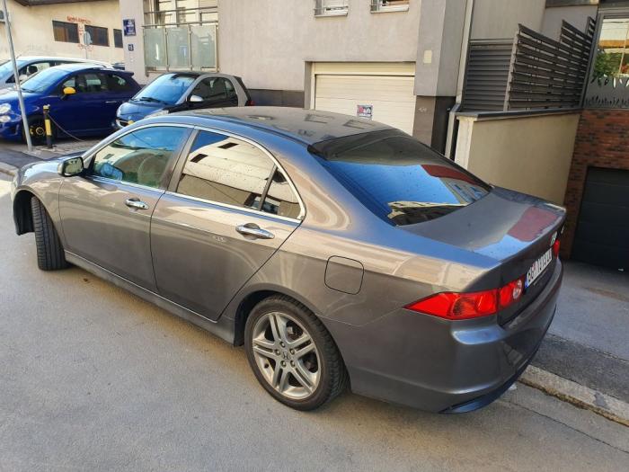 honda accord sport 2 2d besplatni mali oglasi