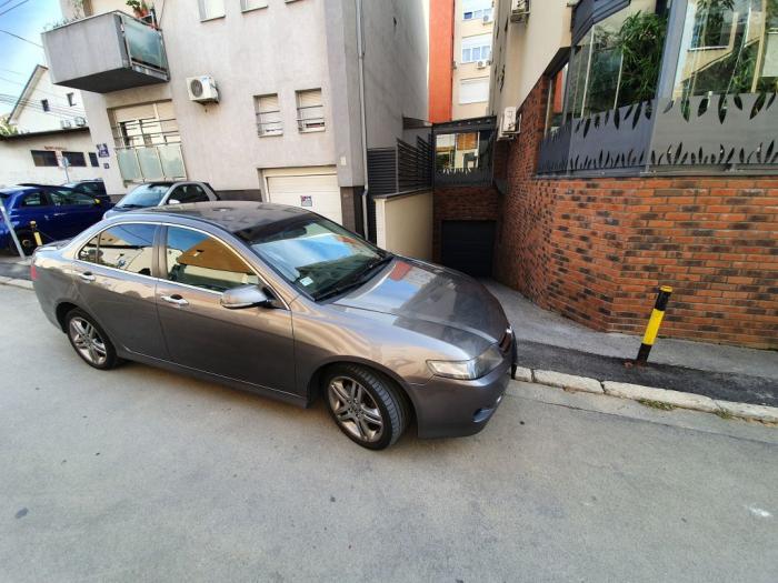 honda accord sport 2 2d besplatni mali oglasi
