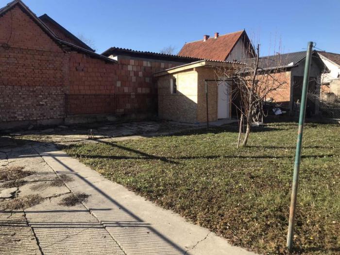 kuća na prodaju obrenovac besplatni mali oglasi