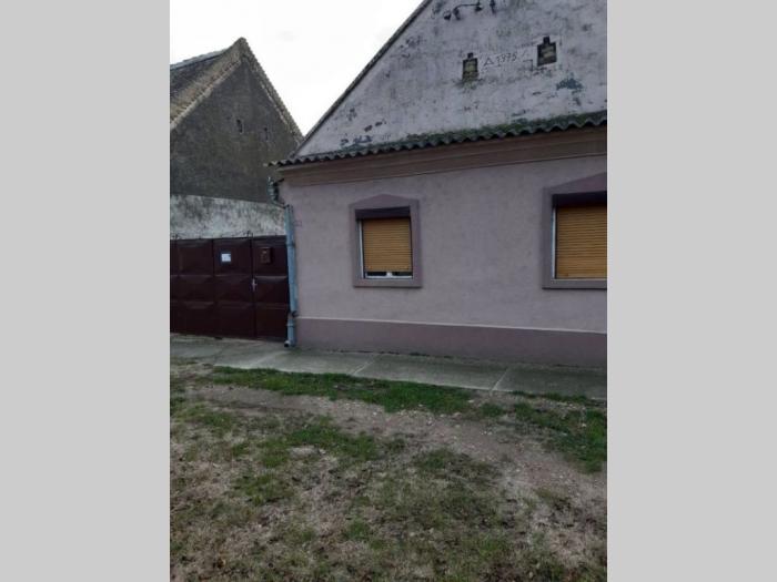 kuća na prodaju deliblato besplatni mali oglasi