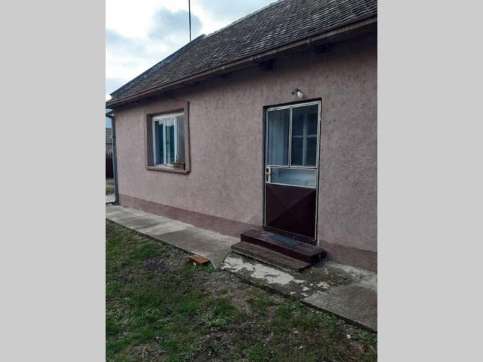 kuća na prodaju deliblato besplatni mali oglasi