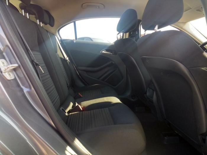 mercedes benz a 180 180cdi besplatni mali oglasi