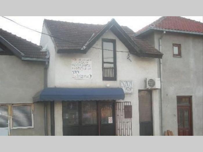 lokal 64m2 lazarevac besplatni mali oglasi