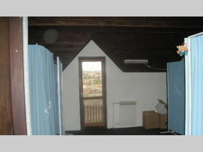 lokal 64m2 lazarevac besplatni mali oglasi