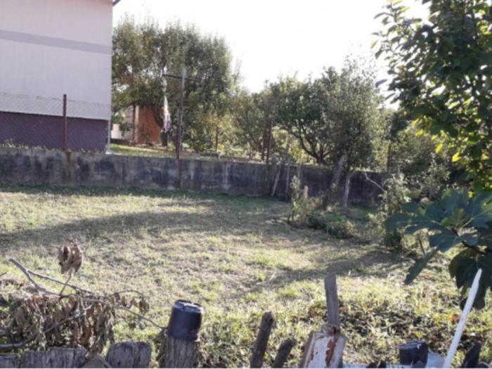 prodaja kuće u mirnom delu čerevića besplatni mali oglasi
