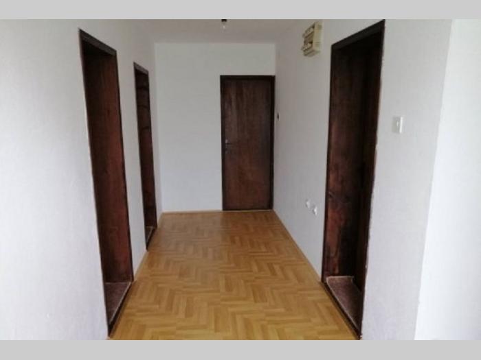 kuća u aranđelovcu orašac besplatni mali oglasi