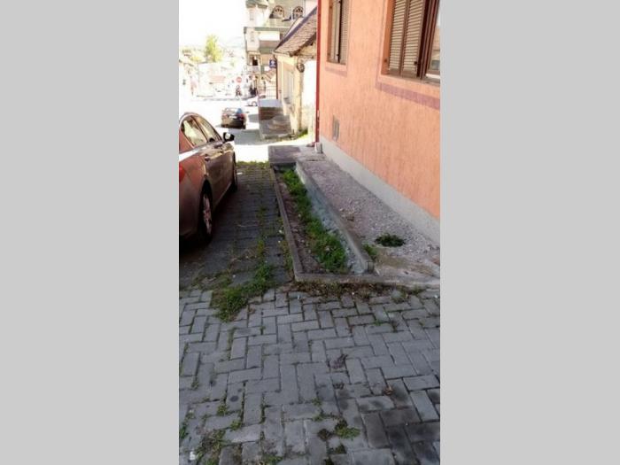 kuća u centru ljubovije besplatni mali oglasi