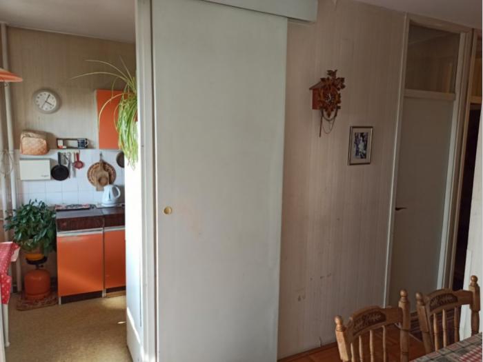 crveni krst, 3 5 soban stan besplatni mali oglasi