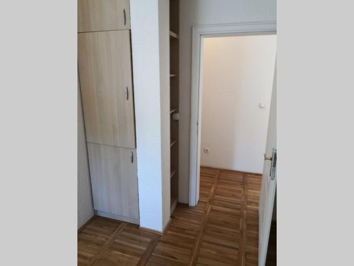 izdajem stan beograd besplatni mali oglasi