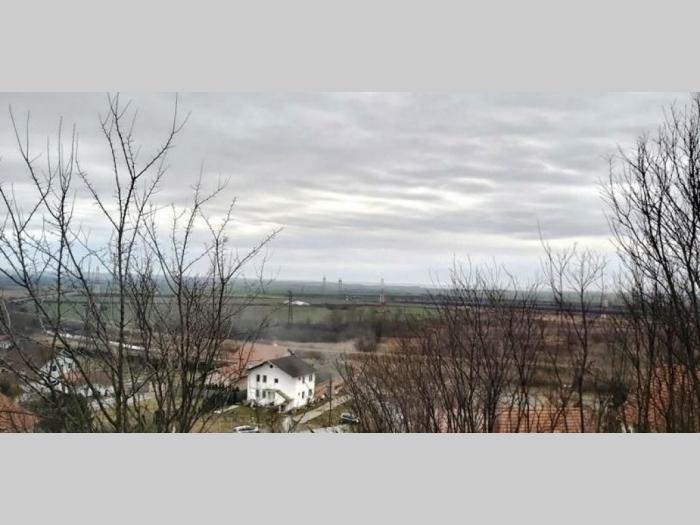 izdavanje poslovne zgrade surčin cara dušana besplatni mali oglasi