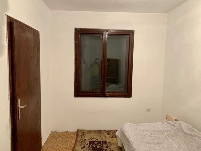 prodaja kuće pored reke besplatni mali oglasi