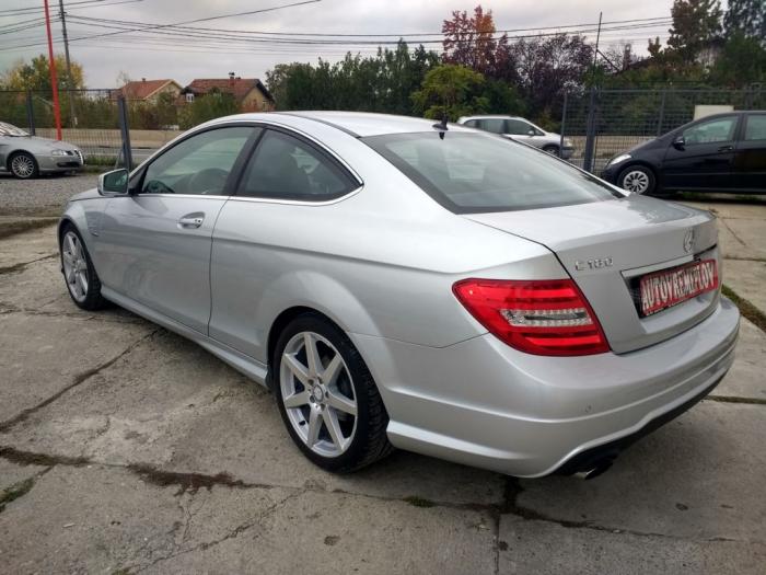 mercedes benz c 180 1 8iamg besplatni mali oglasi