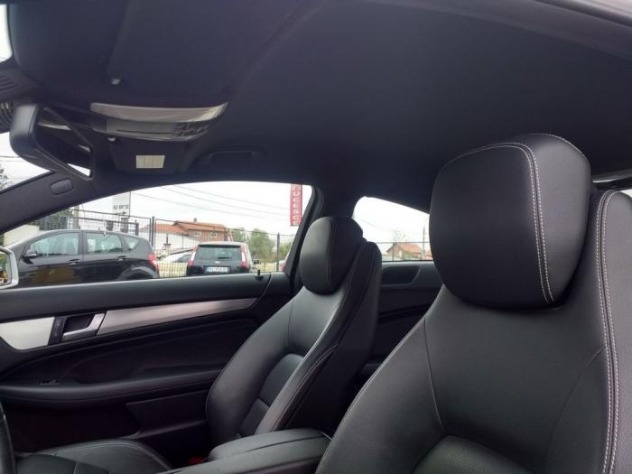 mercedes benz c 180 1 8iamg besplatni mali oglasi