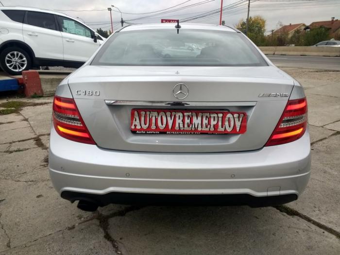 mercedes benz c 180 1 8iamg besplatni mali oglasi