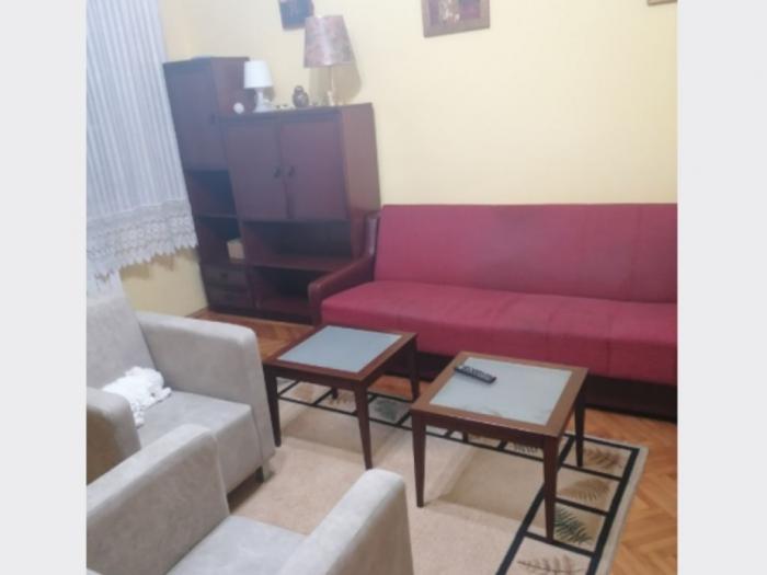 izdavanje, stan knez miletina besplatni mali oglasi