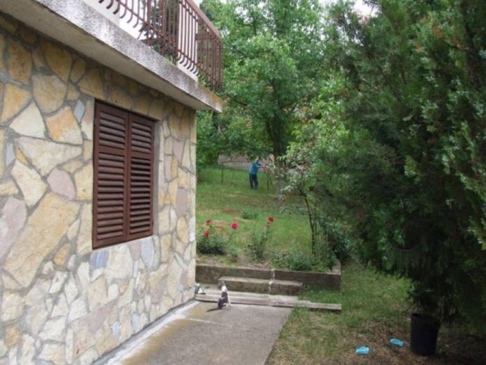 kuća u vrčinu besplatni mali oglasi