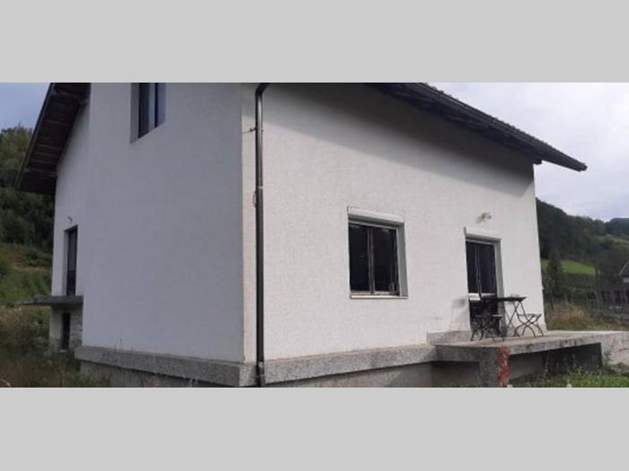 kuća na prodaju u ivanjici naselje jesenište besplatni mali oglasi