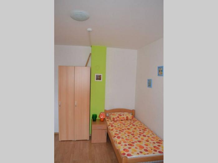 dom za stare rakovica besplatni mali oglasi