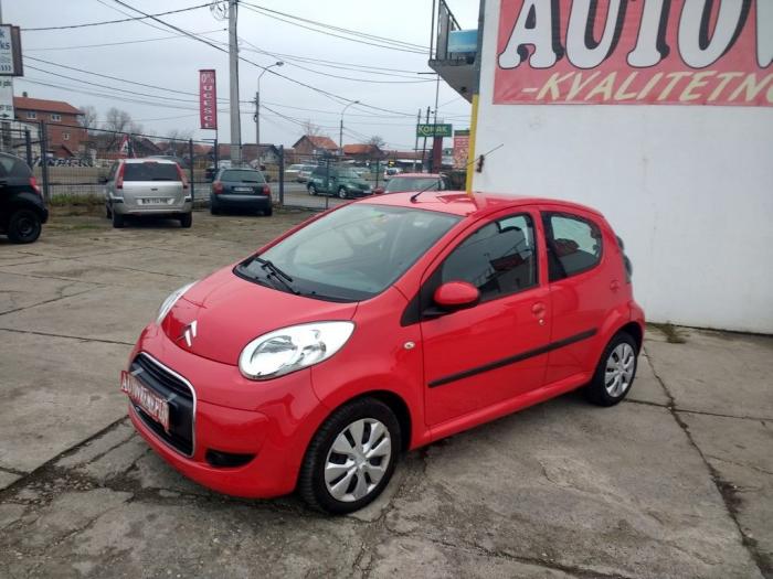 citroen c1 1 0 besplatni mali oglasi