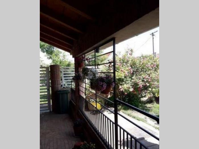 kuća u perlezu 300m2 besplatni mali oglasi