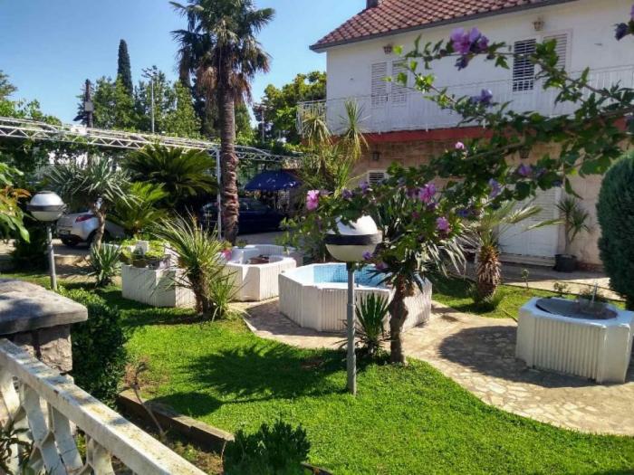 kuća u tivtu besplatni mali oglasi