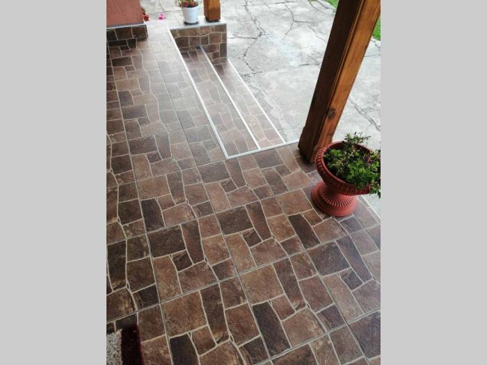 dve kuće u bariču 100m2 i 40m2 besplatni mali oglasi