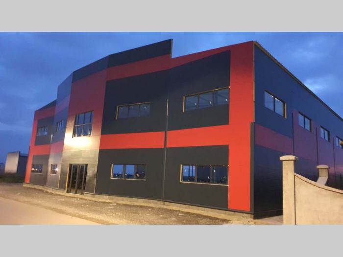 izdavanje hala 1000 kvadrata batajnica besplatni mali oglasi