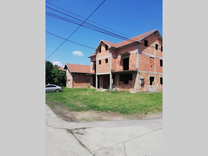 kuća na prodaju 450m2 u gruboj gradnji surčin besplatni mali oglasi