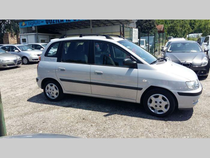 hyundai matrix 1 6 besplatni mali oglasi