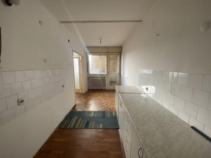 mirijevo, dvosoban stan 58m2 lodja ulica matice srpske besplatni mali oglasi
