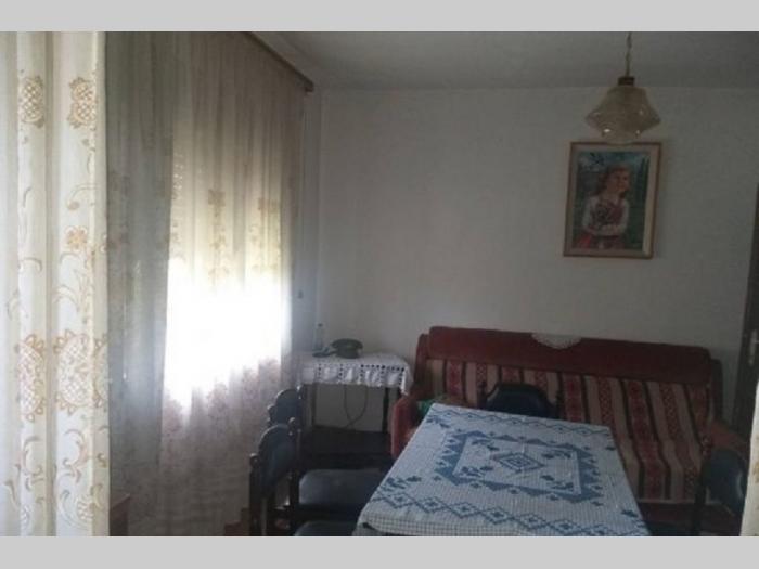 kuća u pajsijeviću besplatni mali oglasi