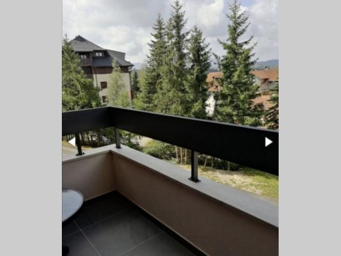 izdajem apartman na zlatiboru besplatni mali oglasi