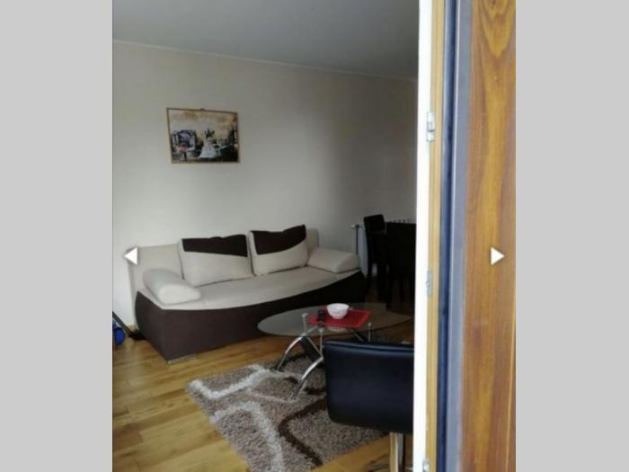 izdajem apartman na zlatiboru besplatni mali oglasi