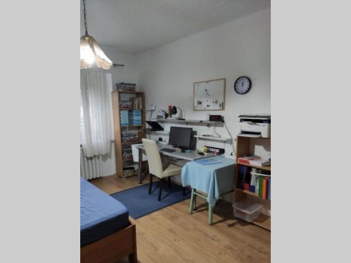 prodajem kuću u senti besplatni mali oglasi