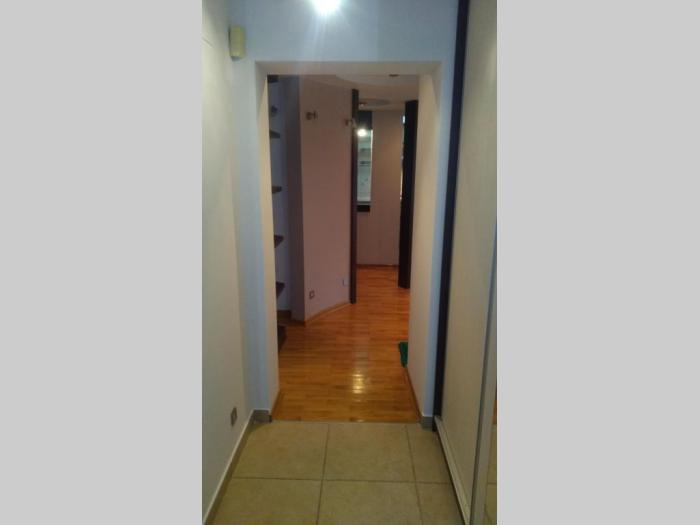 luksuzan trosoban stan 74m2 kruševac besplatni mali oglasi