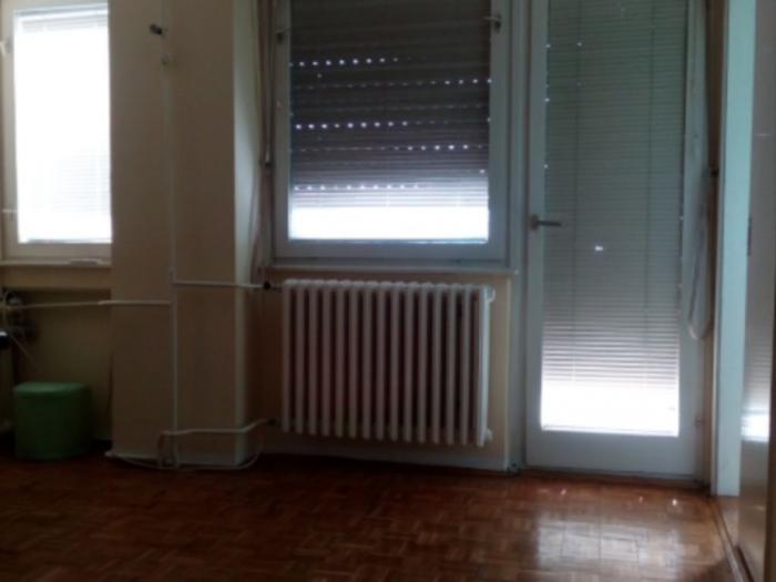 stan u novom sadu centar besplatni mali oglasi