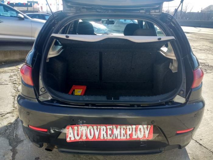 alfa romeo 147 1 9jtdm besplatni mali oglasi