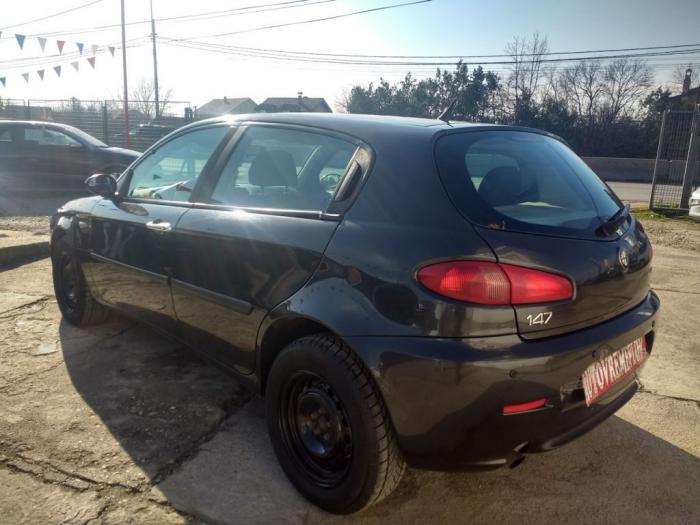 alfa romeo 147 1 9jtdm besplatni mali oglasi
