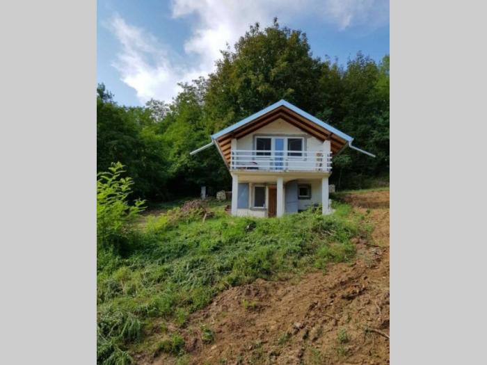 vikendica na prodaju, šid ljuba besplatni mali oglasi