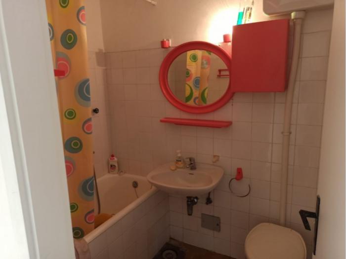 crveni krst, 3 5, stan 86m2 besplatni mali oglasi
