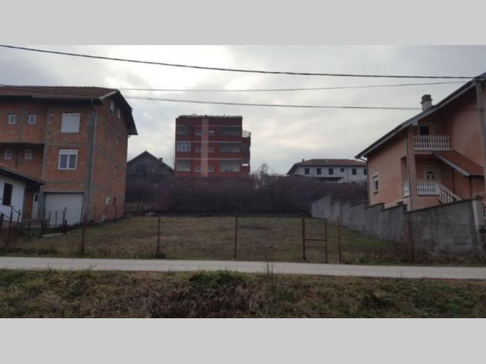 plac na prodaju medaković 3 besplatni mali oglasi